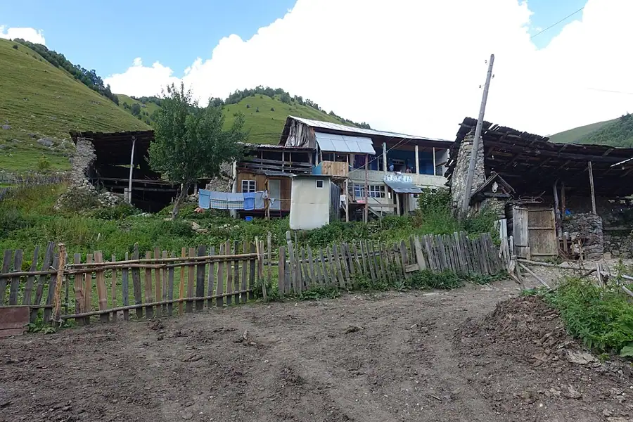 ადიში — 3