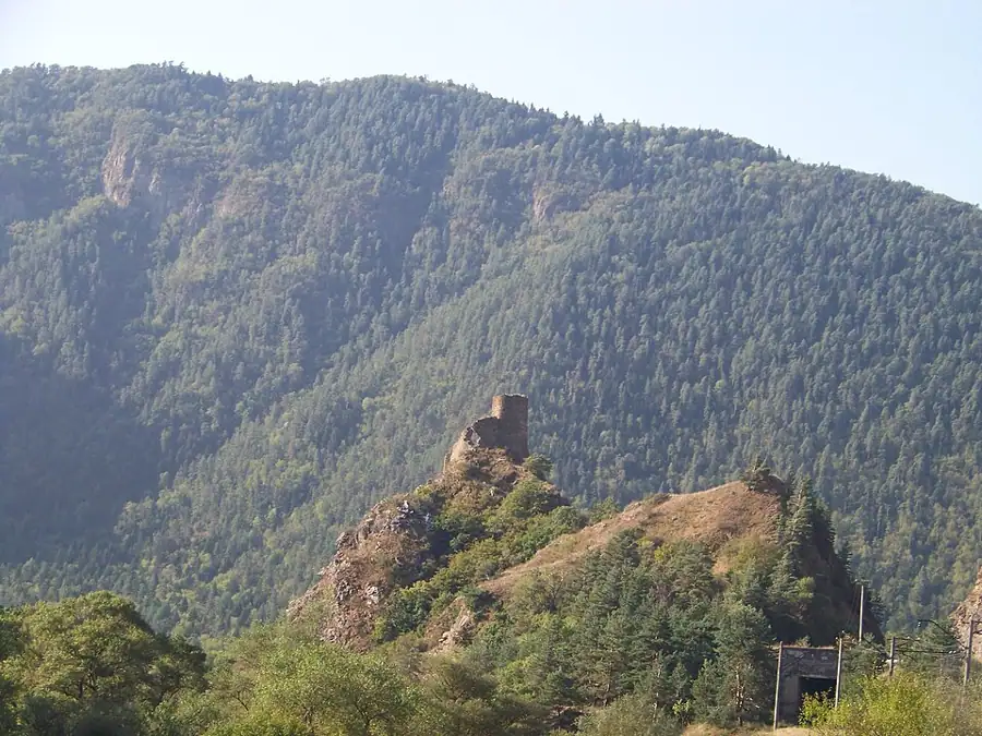 აწყურის ციხე — 2