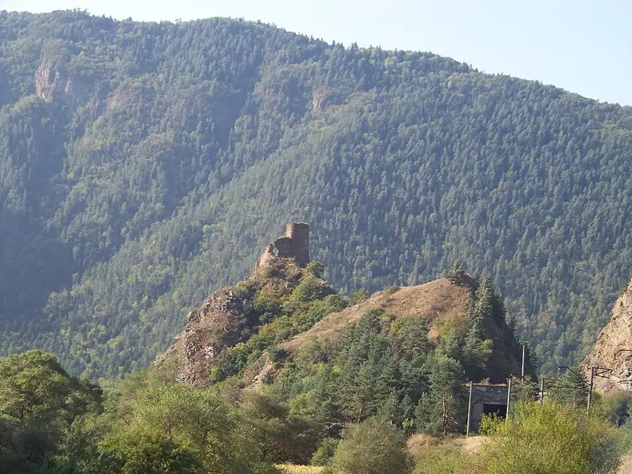 აწყურის ციხე — 3