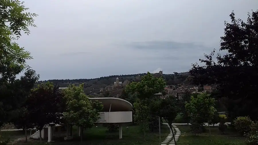 მშვიდობის ხიდი და რიყის პარკი — 3