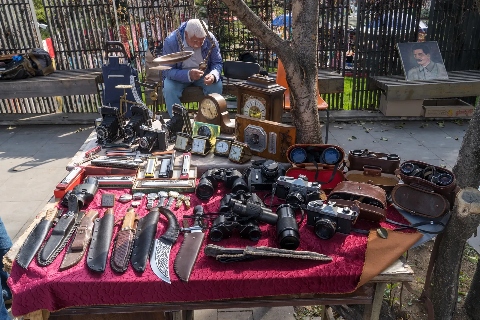 Dry Bridge Market — 2