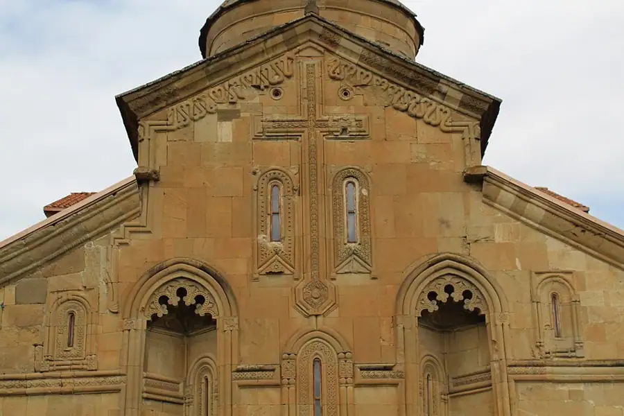 ერთაწმინდის ტაძარი — 2
