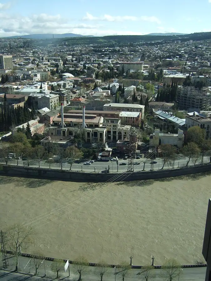 ფაბრიკა და მარჯანიშვილის უბანი — 1