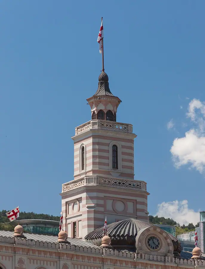 თავისუფლების მოედანი და ძველი პარლამენტი — 1