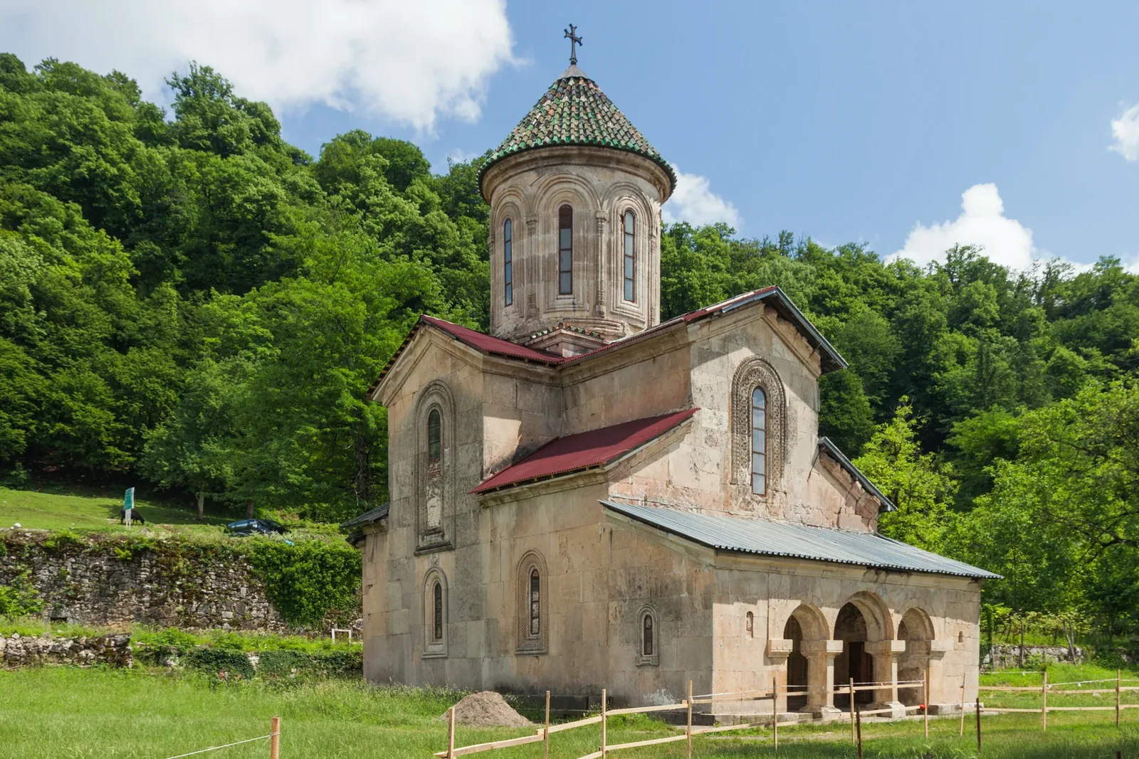 Gelati Monastery — 4