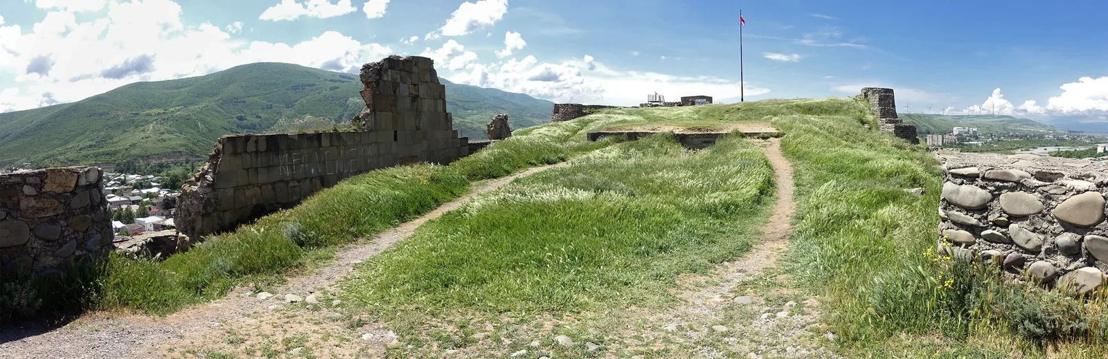 Gori: Fortress and Stalin Museum — 5