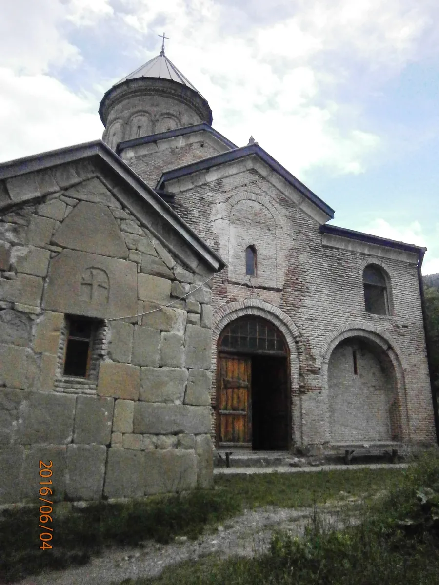 Kintsvisi Monastery — 1