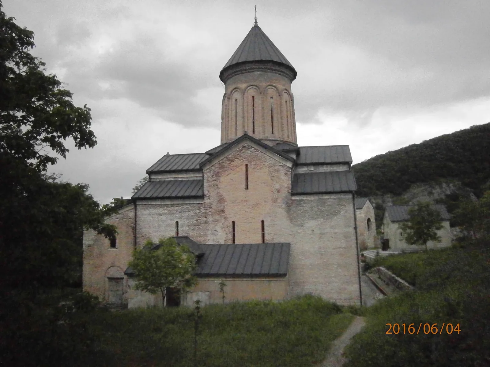 Kintsvisi Monastery — 2