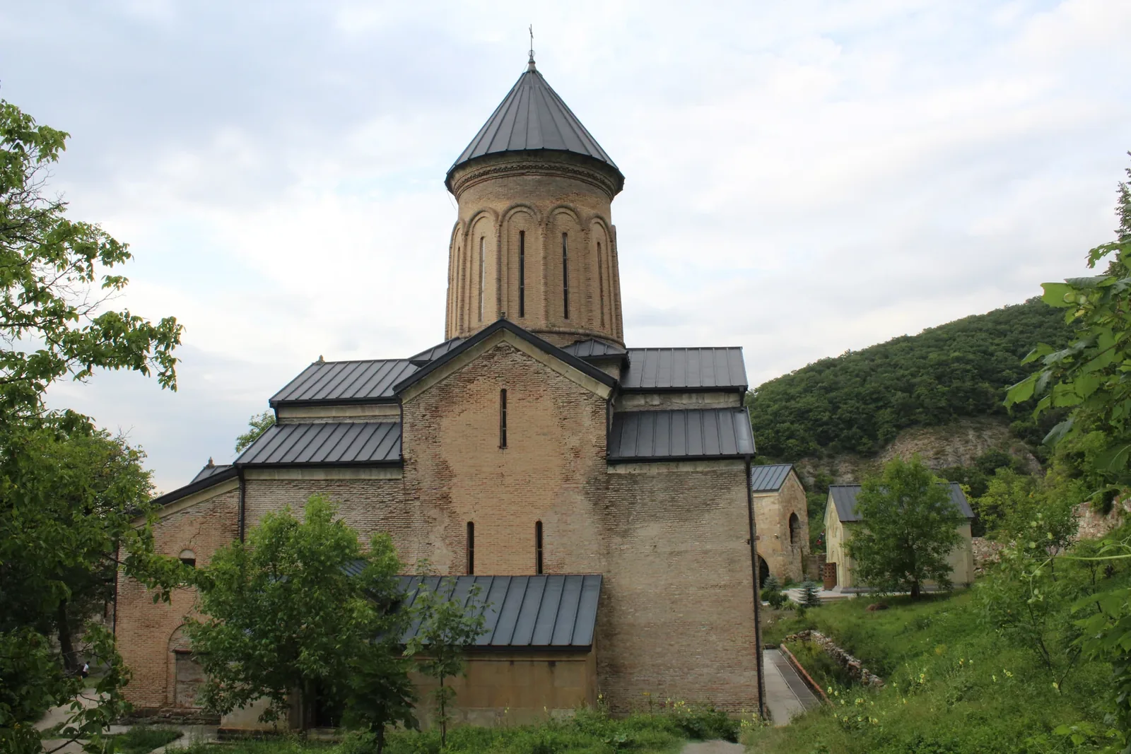 Kintsvisi Monastery — 3