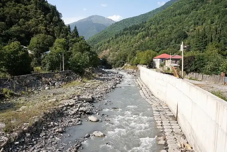 ლენტეხი — 1