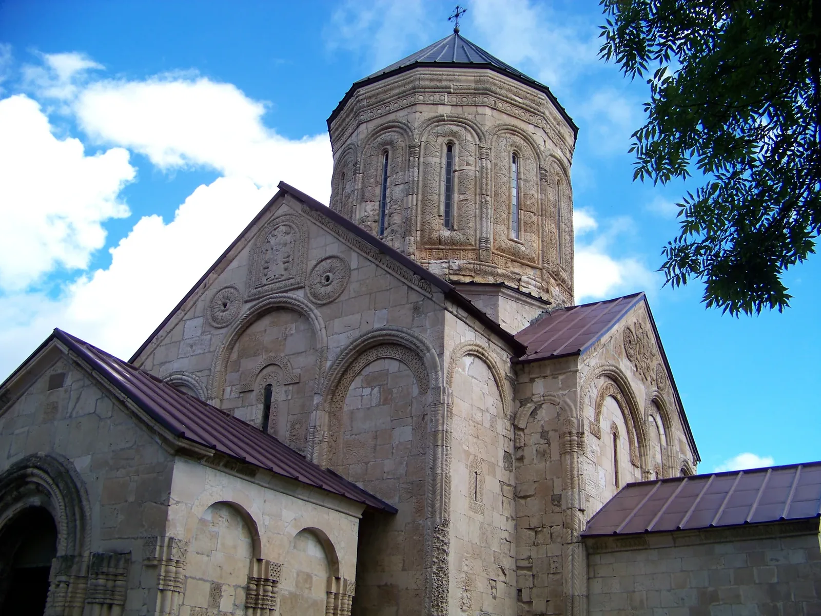 Nikortsminda Cathedral — 3