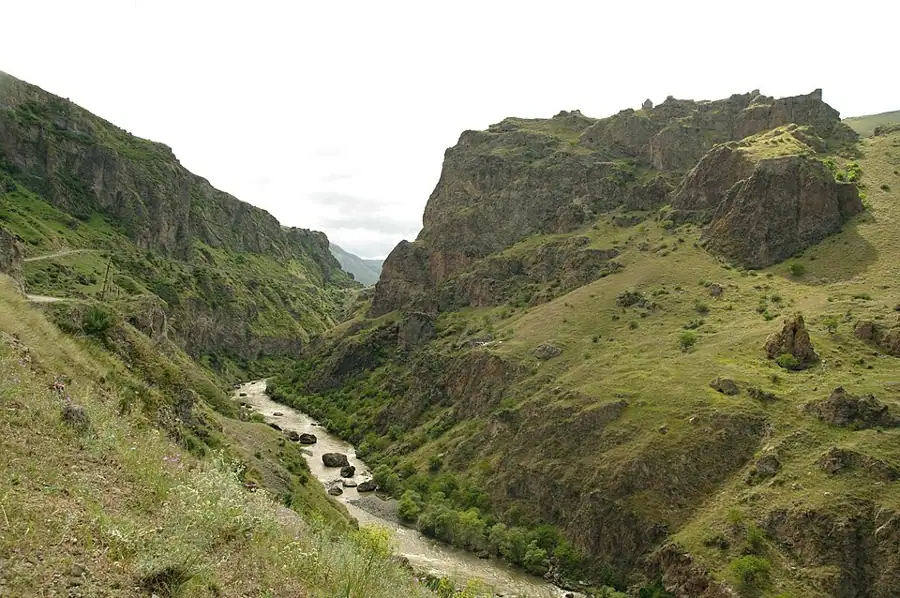 თმოგვის ციხე — 1