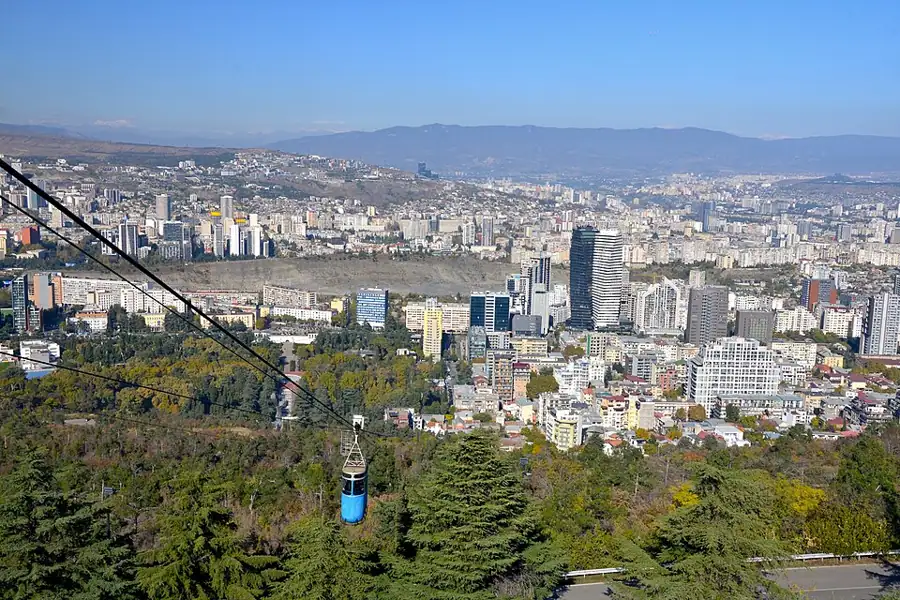 კუს ტბა და ვაკის პარკი — 3