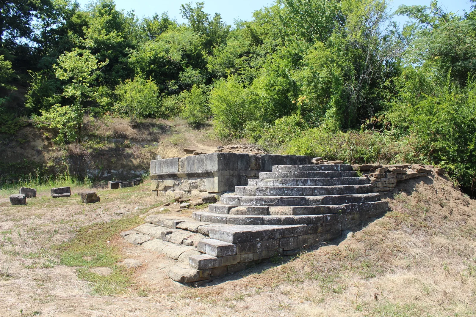 Vani Archaeological Museum — 1