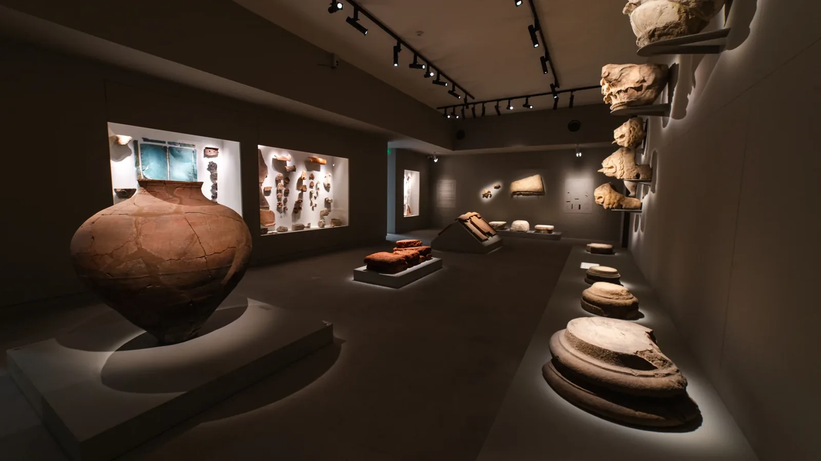 Vani Archaeological Museum — 2